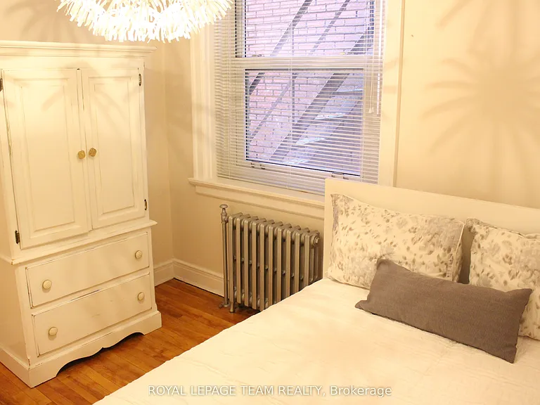 612 Bank St #14 — Photo 23