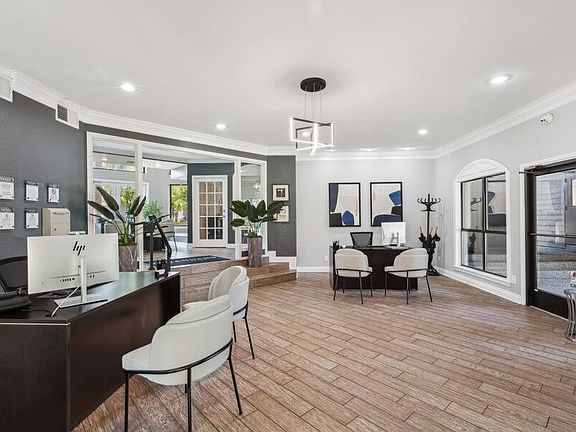 2nd image of 1705 NE Green Oaks Blvd #2222