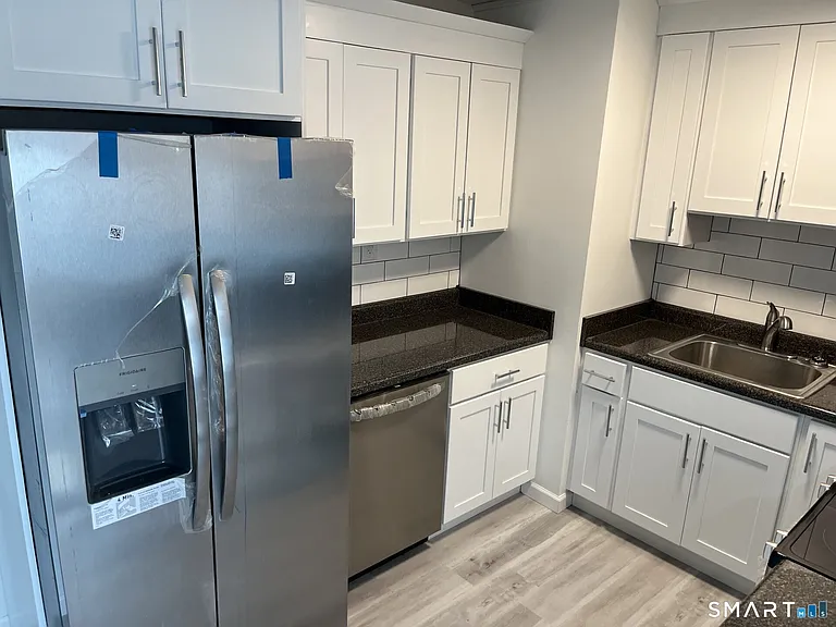 31 Hardwood Rd — Photo 5