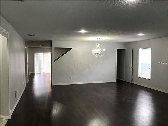 3rd image of 4716 Langdale Dr