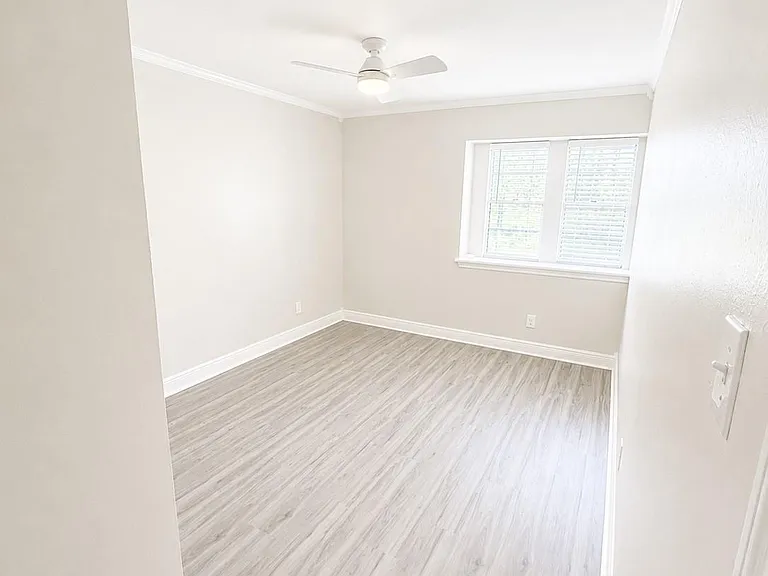 24207 Shellbrook Dr — Photo 12