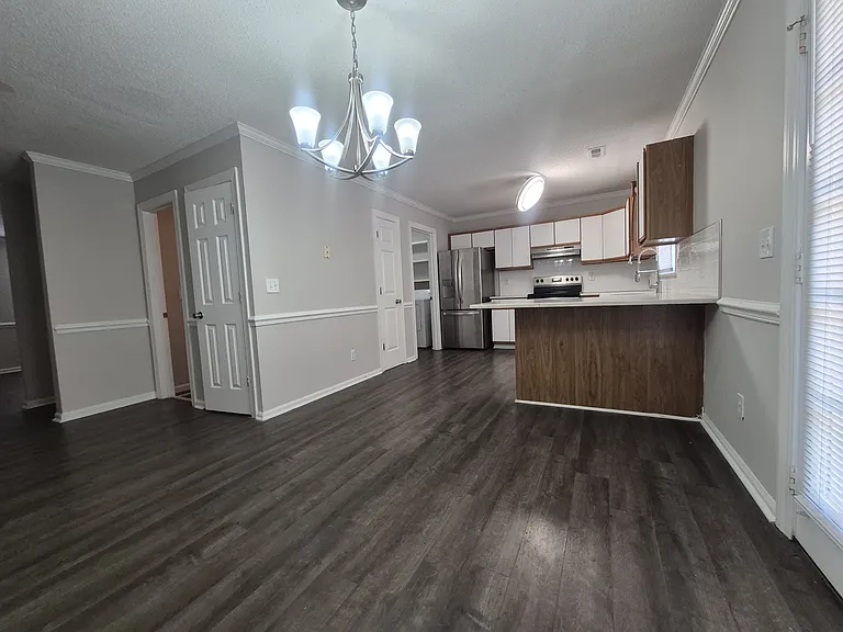2909 A Cedar Creek Rd — Photo 8