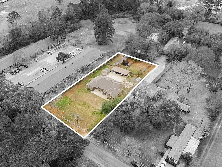 271 Lawrence Rd #B — Photo 19