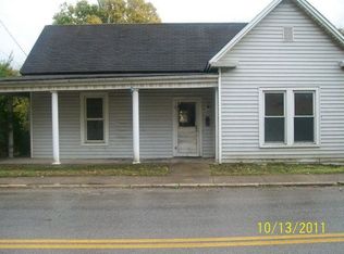 231 Mt Sterling Ave, Flemingsburg, KY 41041