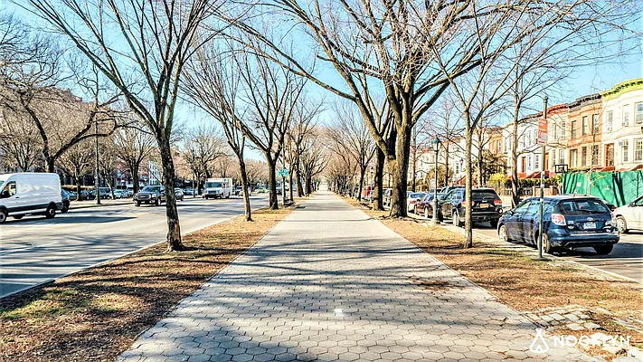 Rented by Nooklyn NYC LLC | media 43