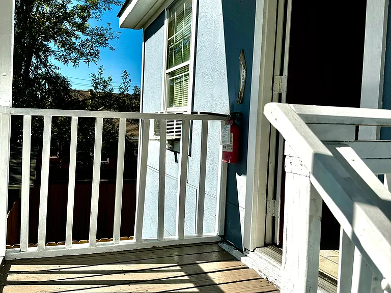 806 Kelley St #6 — Photo 5