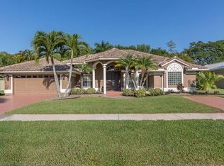 19143 Cloister Lake Ln, Boca Raton, FL 33498