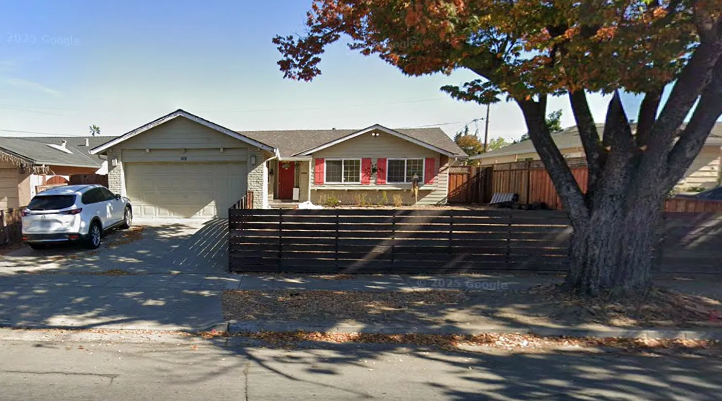 3 bed, 1209 sqft, $4,400 — Photo 2