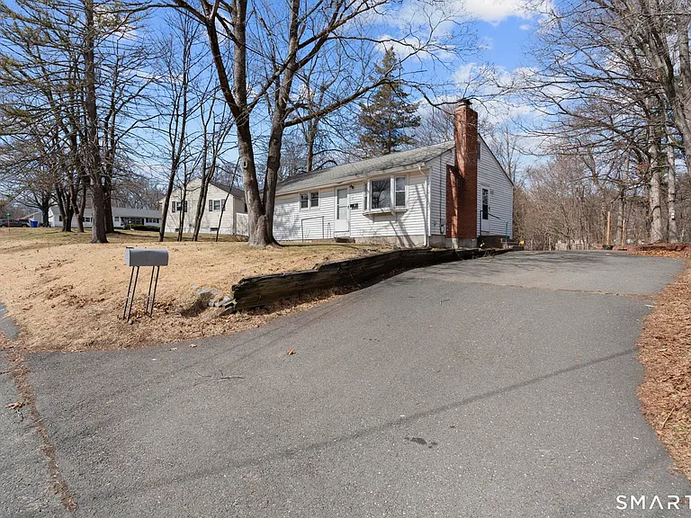 17 Dune Rd — Photo 22