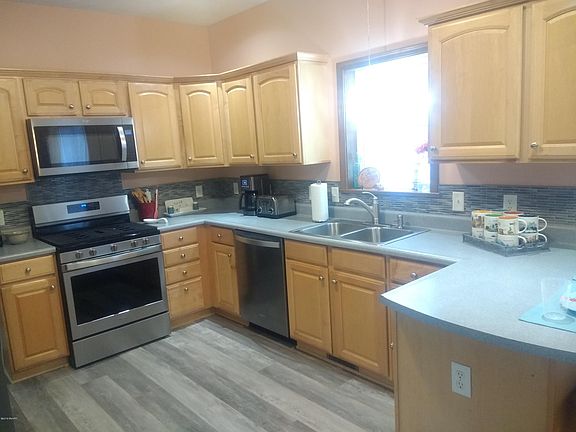 2nd image of 5695 Coddington Ln