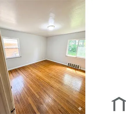 26230 Briardale Ave — Photo 3