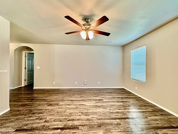 5th image of 3627 S 151st East Ave