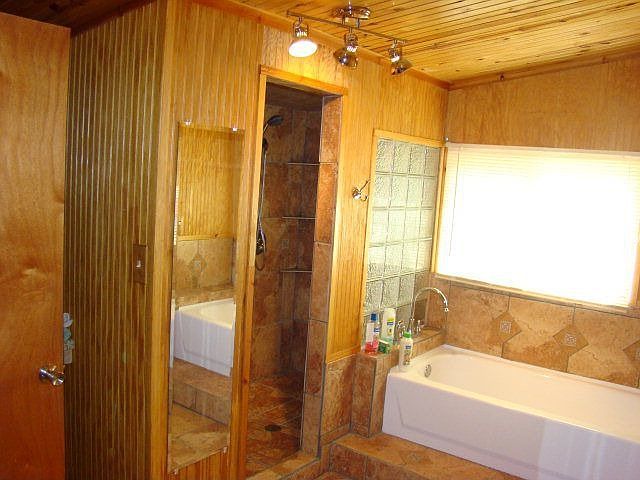 2nd image of 4086 Hwy 103 W