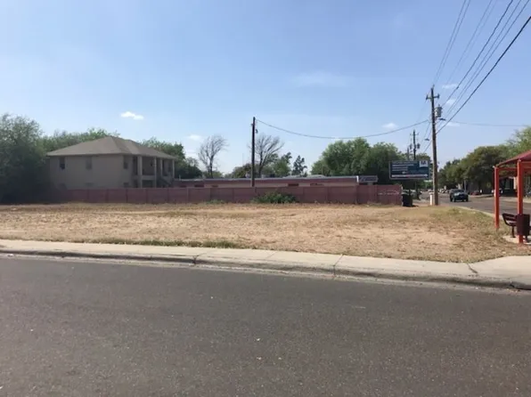 101 W Hillside Rd, Laredo, TX 78041