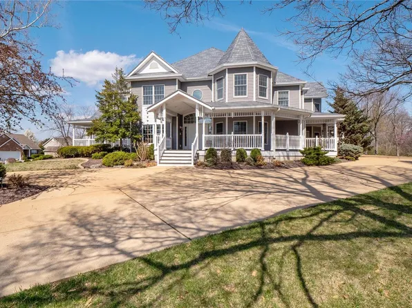 2853 Yaeger Rd, Saint Louis, MO 63129