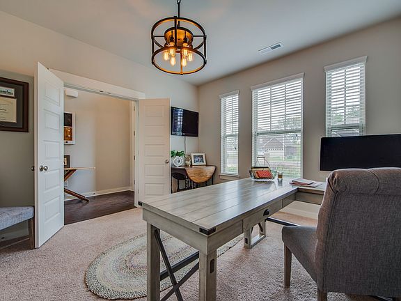 5th image of 1414 Blackman Woods Ct