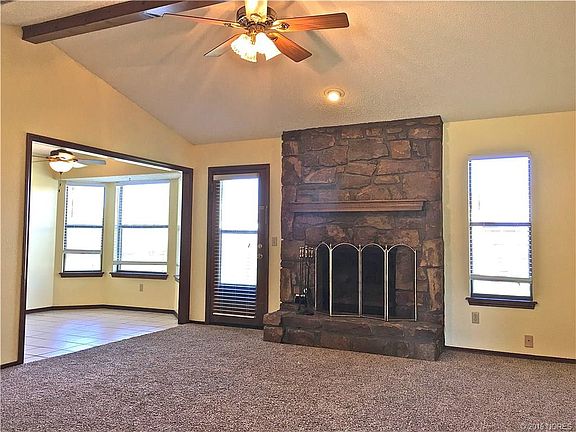 5th image of 1217 N Aster Ave