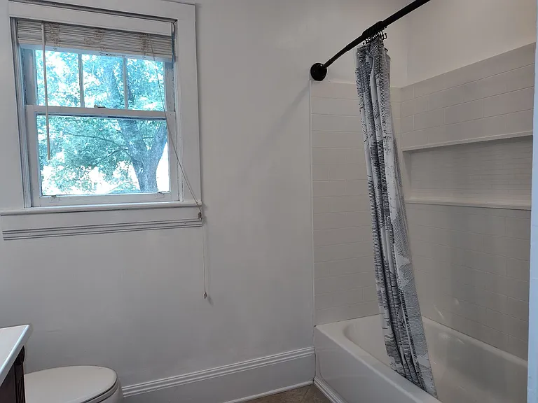 1702 Matheson Ave — Photo 23