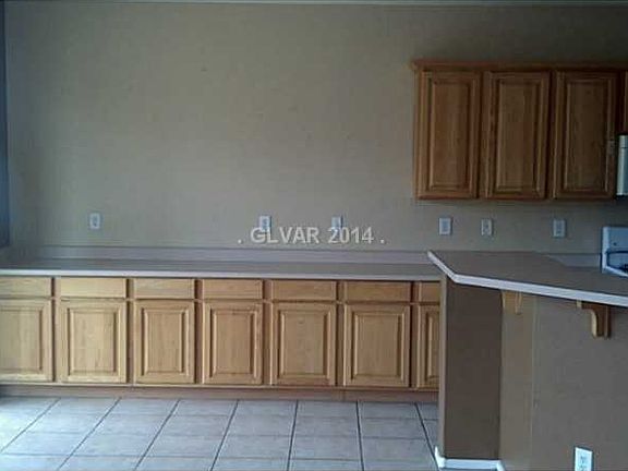 5th image of 6420 Foxlyn Ave