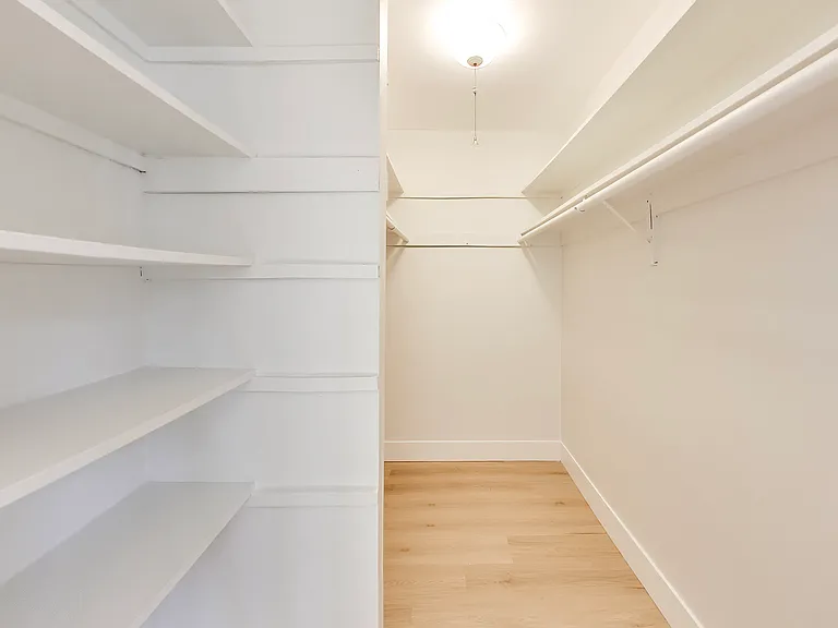 Walkin Closet