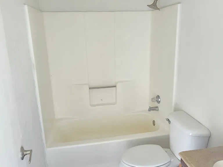 111 S Outpost Rd #4 — Photo 11