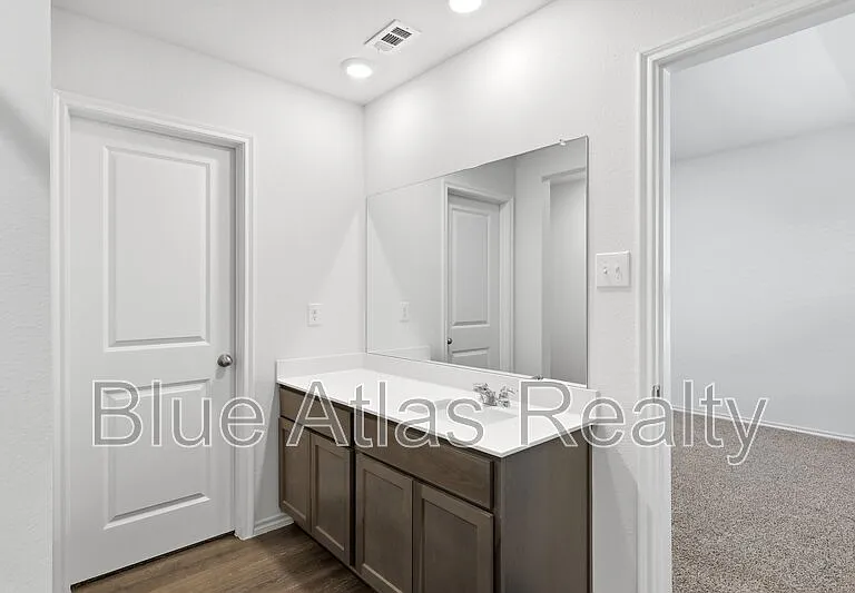 503 Cistern Way — Photo 15