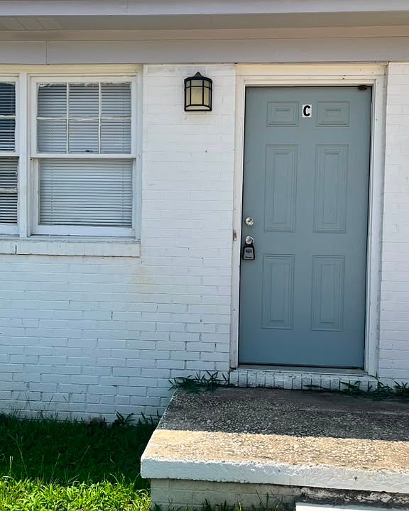 1st image of 6446 Applecross Ave APT C