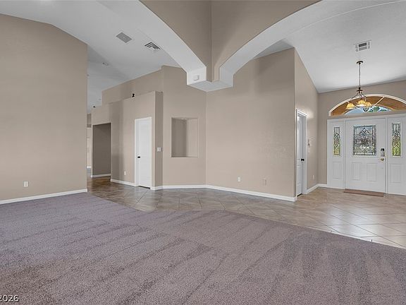 3rd image of 9415 Westwind Rd