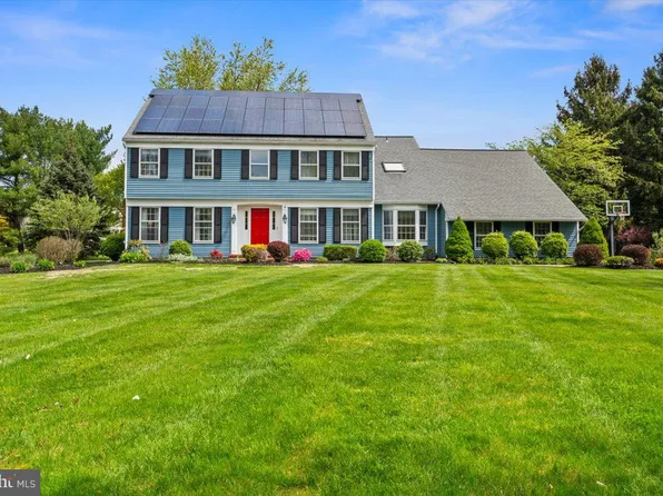 1 Wickford Ct, Princeton Junction, NJ 08550