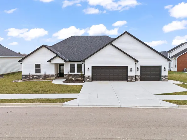 940 Rosenthal Dr, Troy, OH 45373