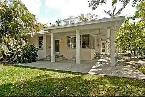 1st image of 53 Bahama Cir