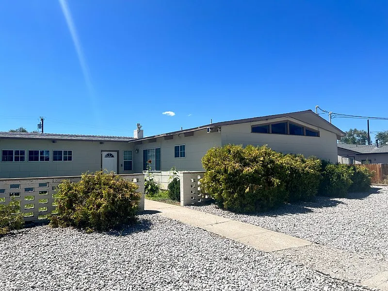 4 bed, 2193 sqft, $2,795 — Photo 1