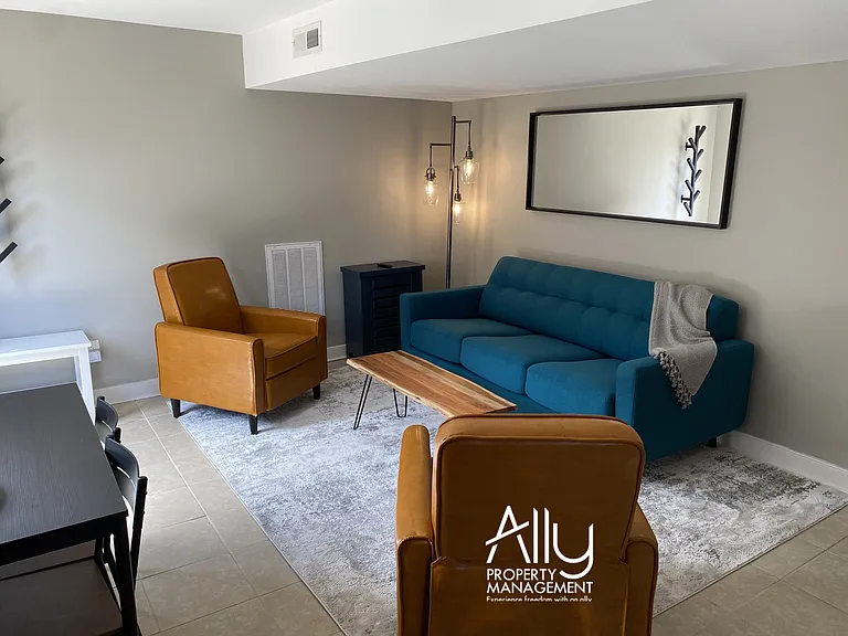 1304 Belleview Ave #1-B — Photo 15