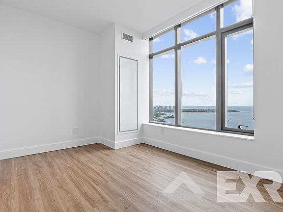 4th image of 2230 Cropsey Ave #3204
