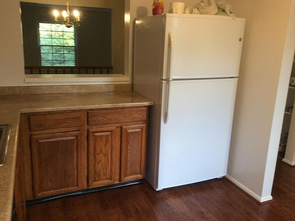 3rd image of 7602 Quincewood Ct
