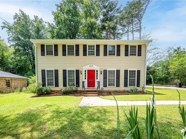 4106 Echo Woods Dr, Clarkston, GA 30021
