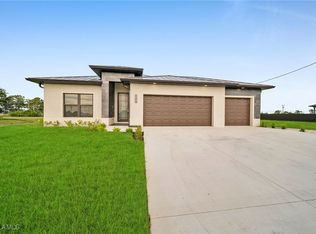 1104 Chiquita Blvd N, Cape Coral, FL 33993