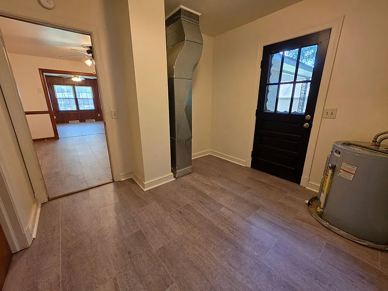 318 Jasper Ln — Photo 13