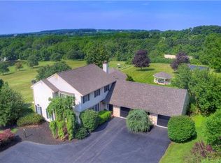 8495 Sickle Rd, Bath, PA 18014