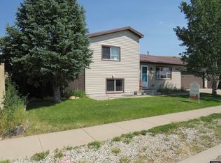 406 & 412 Laramie St, Evanston, WY 82930