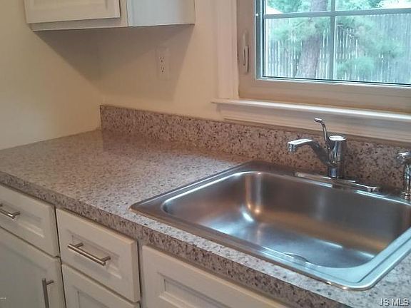 5th image of 1442 Pueblo Ct