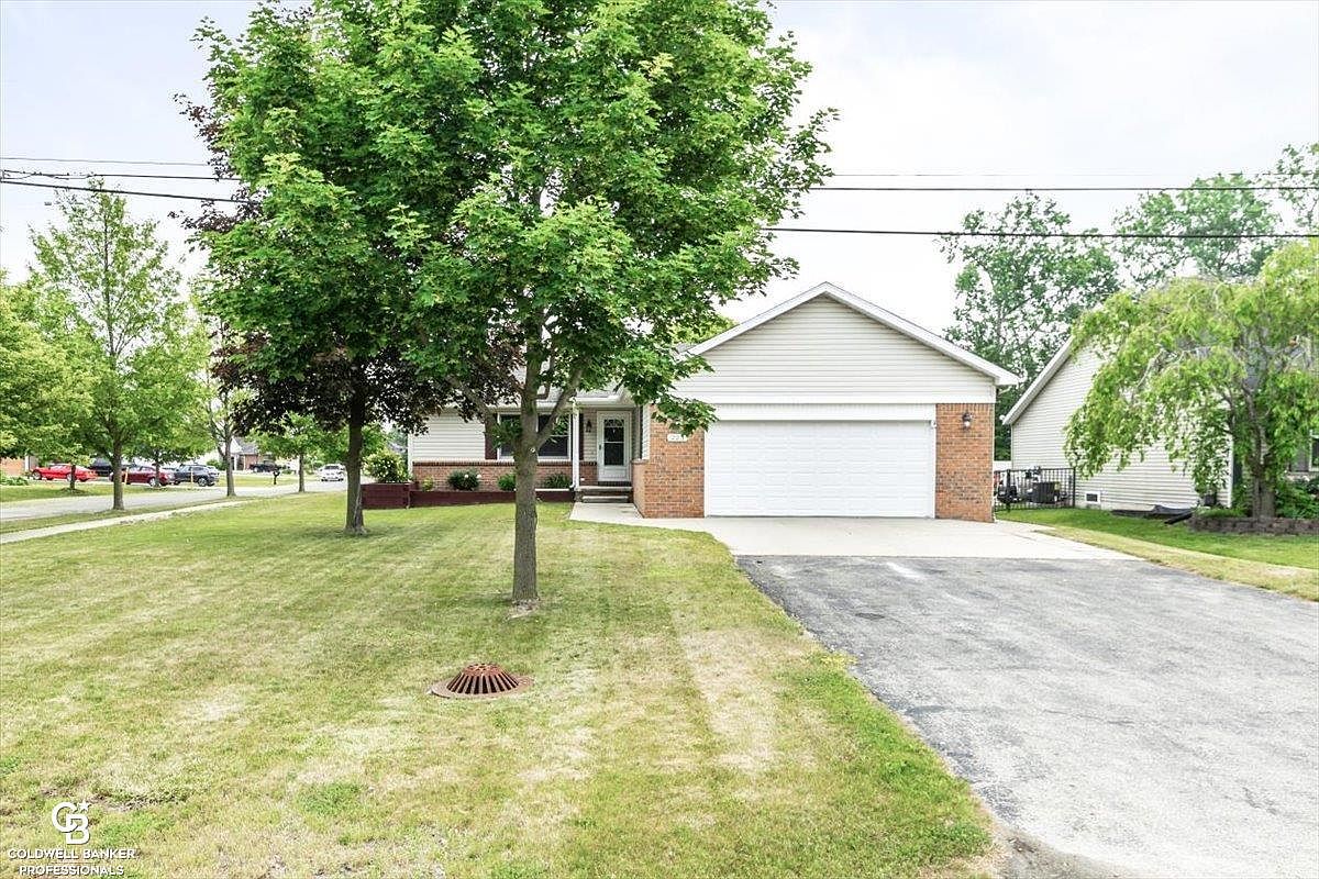223 Cox Rd, Saint Clair, MI 48079 MLS 50111996 Zillow