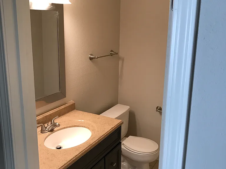 812 Hardy Springs Cir #A — Photo 18