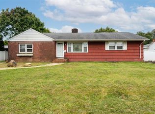157 Berkeley Pl, Massapequa, NY 11758