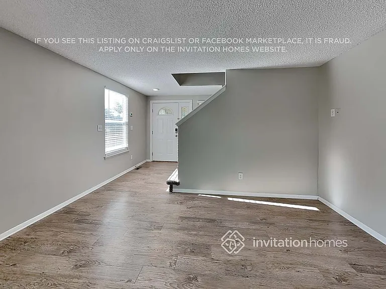22320 E Princeton Dr — Photo 5