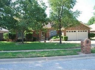 2209 Eva Ln, Euless, TX 76040