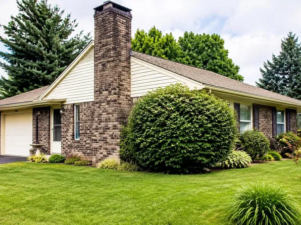 922 May Rd, Lititz, PA 17543