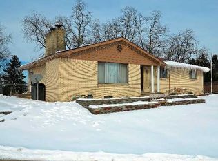 2910 Skyline Dr, West Mifflin, PA 15122