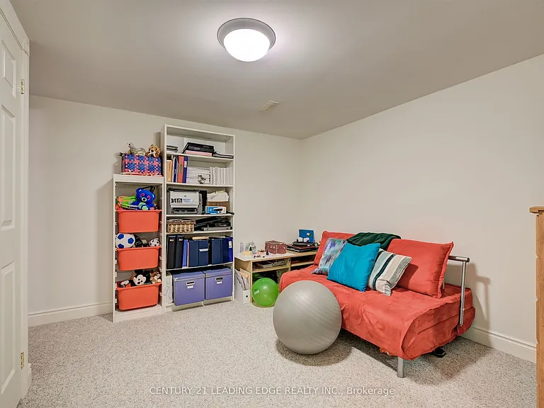171 Krieghoff Ave — Photo 28