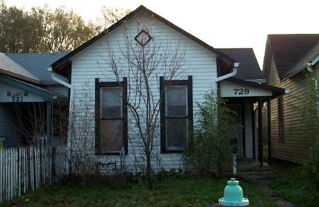 1st image of 729 N King Ave